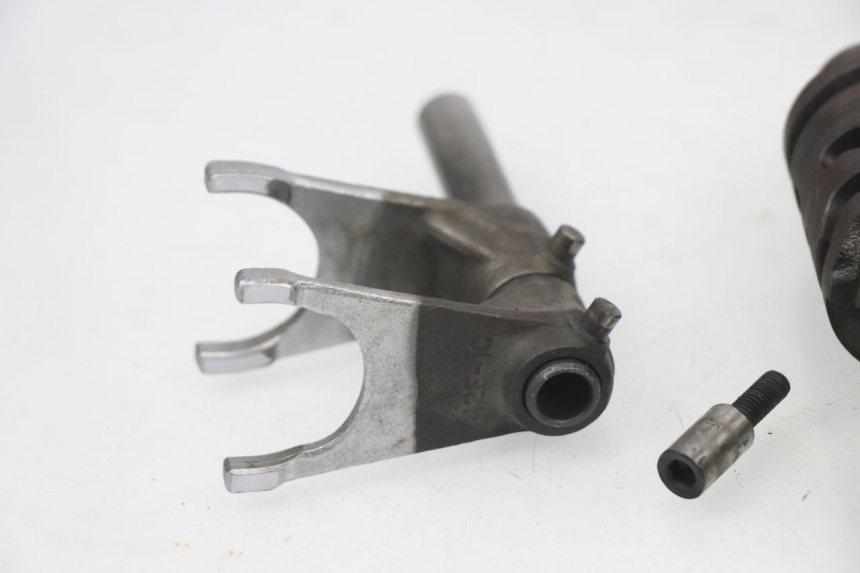 photo de BOITE DE VITESSE SUZUKI SV S 650 (1999 - 2002)