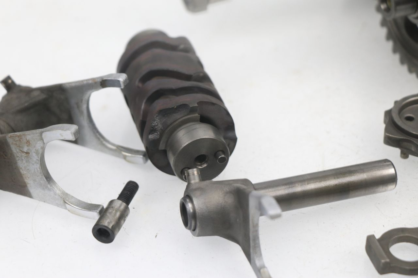 photo de BOITE DE VITESSE SUZUKI SV S 650 (1999 - 2002)