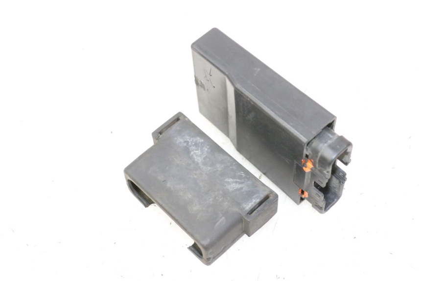 photo de BOITIER CDI HONDA CBR RR FIREBLADE 900 (1992 - 1994)