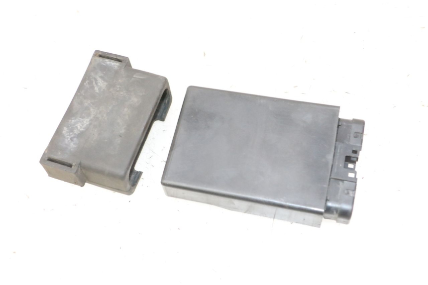 photo de BOITIER CDI HONDA CBR RR FIREBLADE 900 (1992 - 1994)