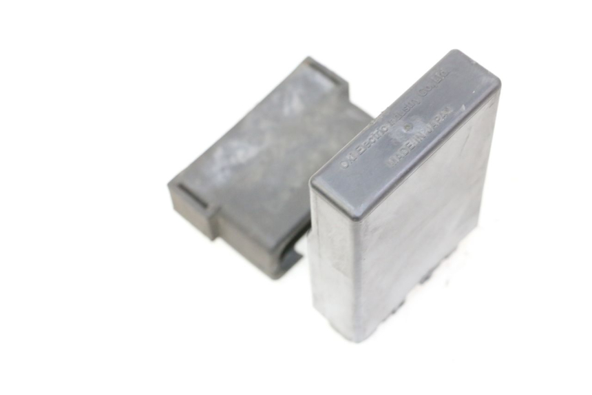 photo de BOITIER CDI HONDA CBR RR FIREBLADE 900 (1992 - 1994)