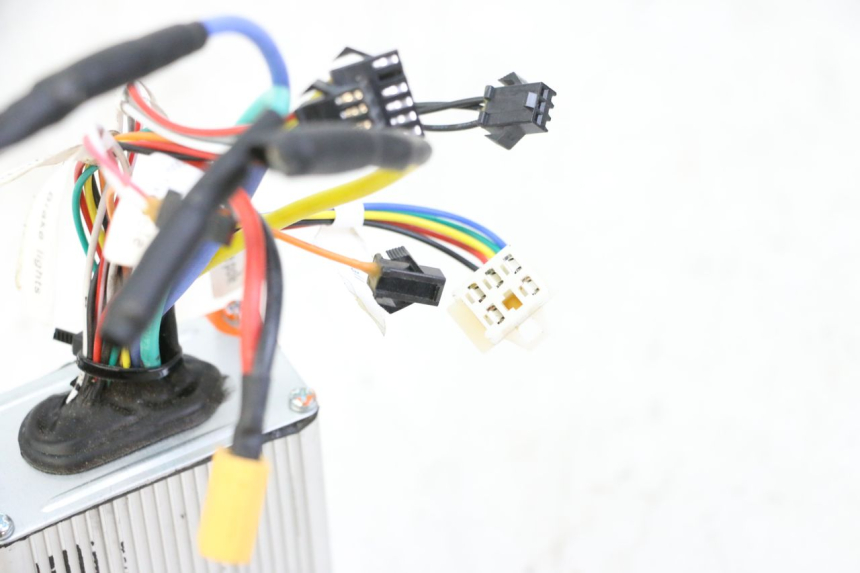 photo de BOITIER CDI URBANGLIDE E-CROSS PRO 1