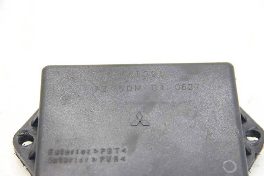 photo de BOITIER CDI YAMAHA FZS FAZER 600 (2001 - 2003)