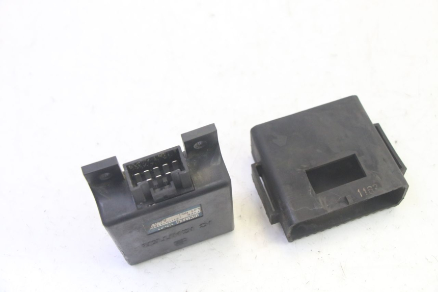 photo de BOITIER CDI KAWASAKI GPX R WARBIRD 600 (1988 - 1993) - Zoom état d’usage