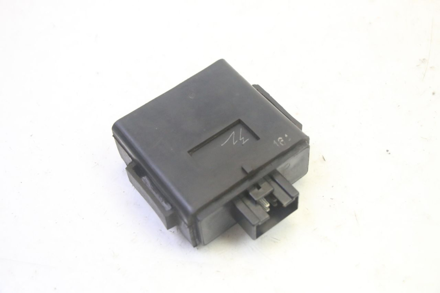 photo de BOITIER CDI KAWASAKI GPZ RX 1000 (1986 - 1988) - Zoom état d’usage