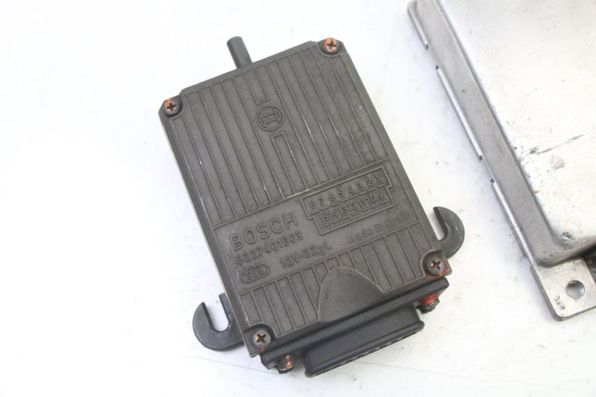 photo de BOITIER CDI BMW K 75 RT 750 (1989 - 1997)