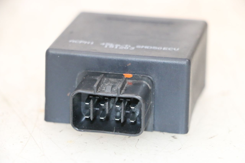 photo de BOITIER CDI PEUGEOT KISBEE 2T 50 (2010 - 2017) - Détail de la pièce