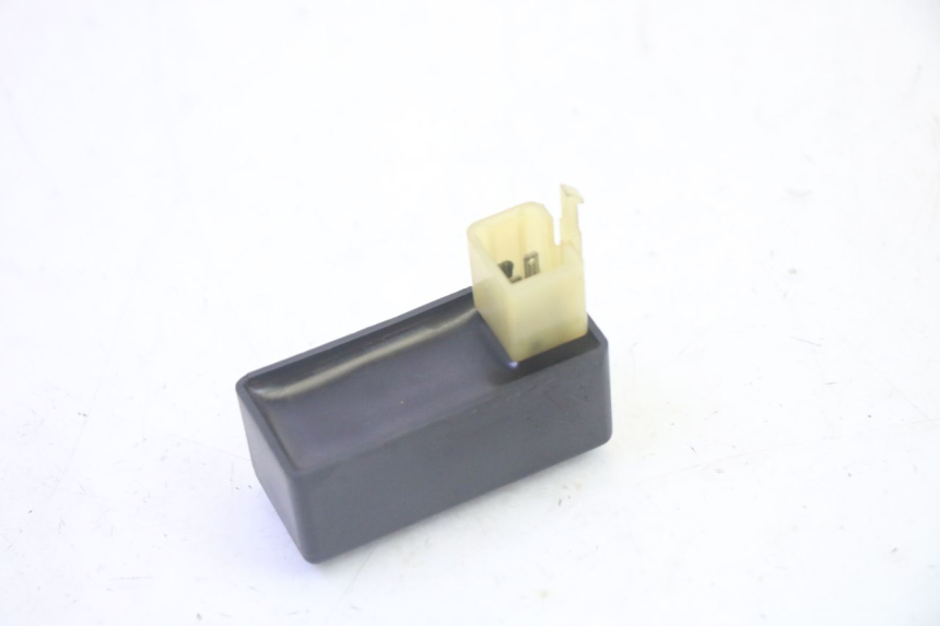 photo de BOITIER CDI PEUGEOT LUDIX 50 (2005 - 2007) - Détail de la pièce