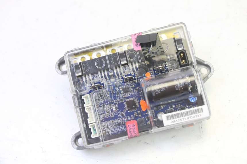 photo de BOITIER CDI XIAOMI MI PRO 2 1