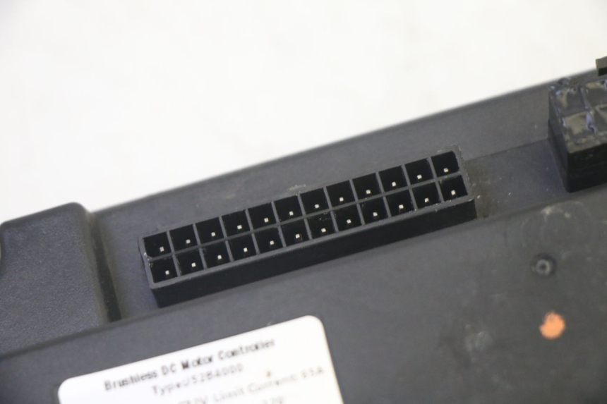 photo de BOITIER CDI EFUN PUSA 1 - Gros plan technique