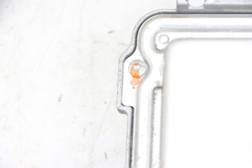 photo de BOITIER CDI DAELIM S1 125 (2007 - 2016) - Gros plan technique