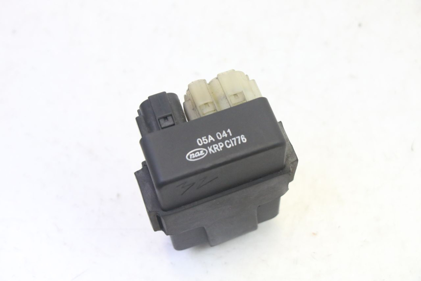 photo de BOITIER CDI HONDA SCV LEAD 100 (2003 - 2007)