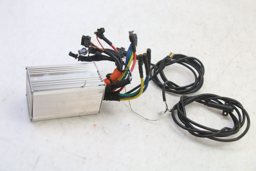 photo de BOITIER CDI DUALTRON VICTOR LIMITED 1