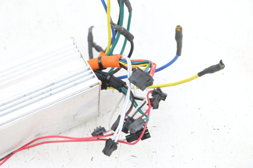 photo de BOITIER CDI DUALTRON VICTOR LIMITED 1