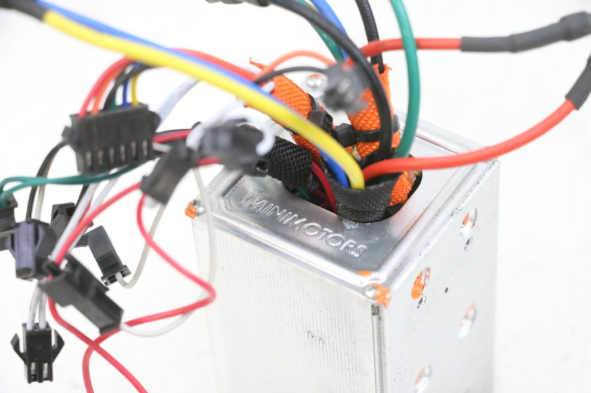 photo de BOITIER CDI DUALTRON VICTOR LIMITED 1