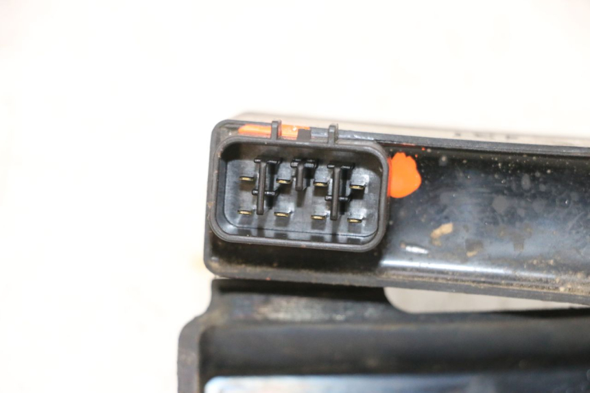 photo de BOITIER CDI YAMAHA YFM R RAPTOR 250 (2008 - 2014) - Gros plan technique