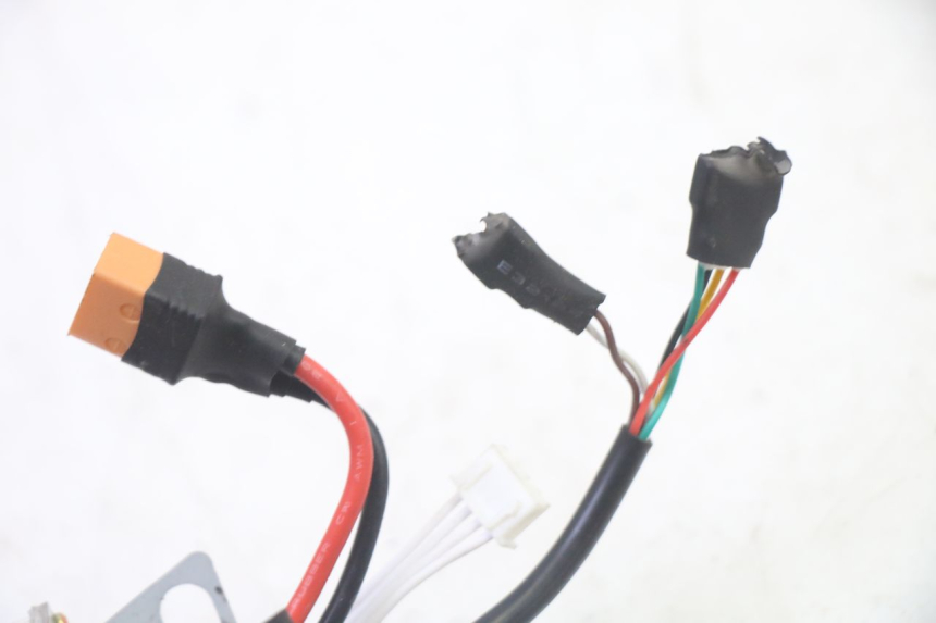 photo de BOITIER CDI MOOVWAY Z8 1