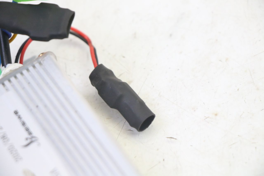 photo de BOITIER CDI MOOVWAY Z8 1