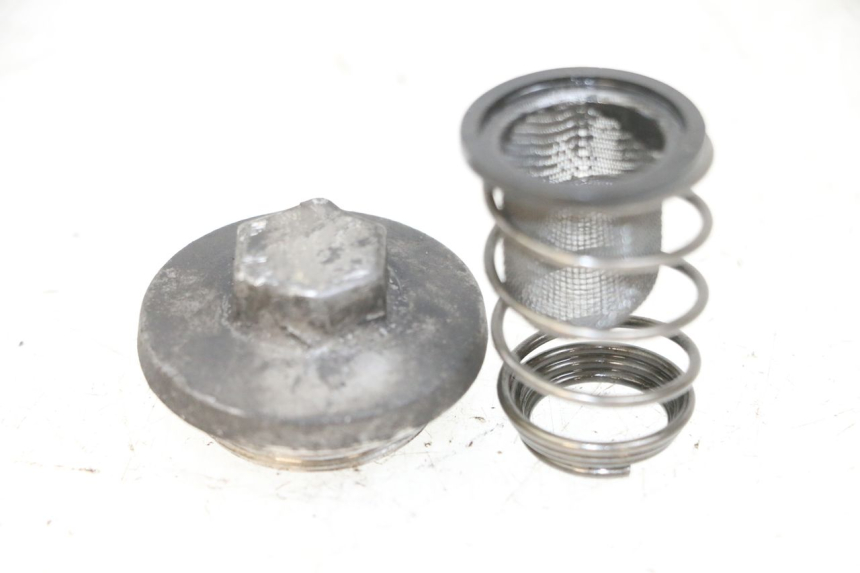 photo de BOUCHON CARTER HUILE KYMCO LIKE 125 (2009 - 2016) - Détail de la pièce