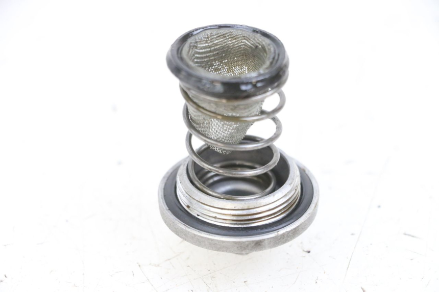 photo de BOUCHON CARTER HUILE SYM ORBIT III 3 4T 50 (2021 - 2025) - Détail de la pièce