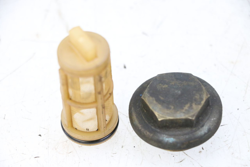 photo de BOUCHON CARTER HUILE PIAGGIO X9 EVOLUTION 125 (2003 - 2007)