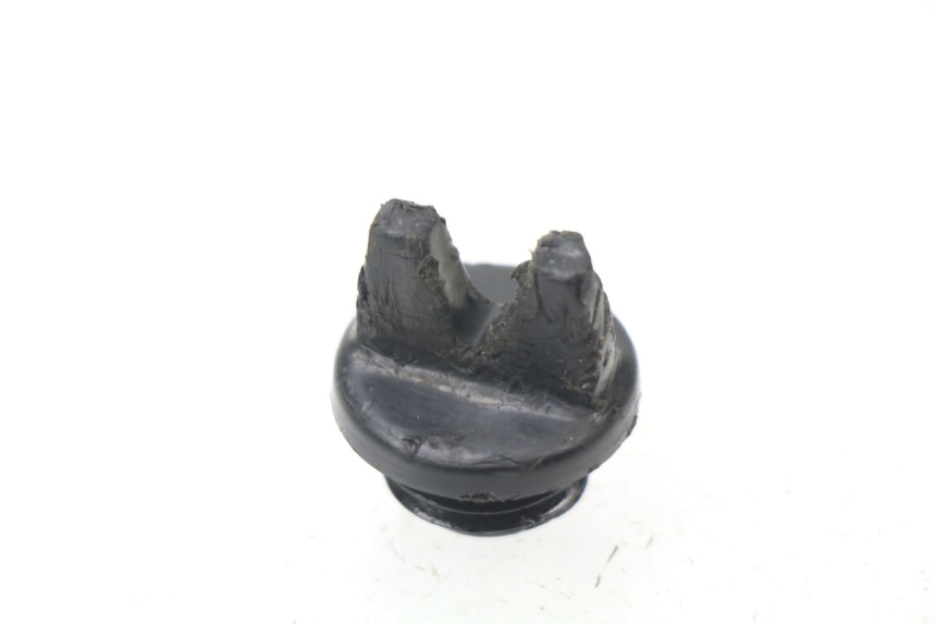 photo de BOUCHON CARTER HUILE YAMAHA YZ 125 (1998 - 2005)