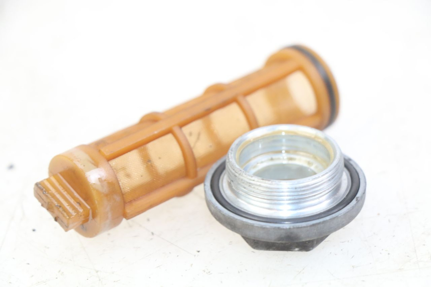 photo de BOUCHON CARTER HUILE PIAGGIO ZIP 4T 50 (2018 - 2020)