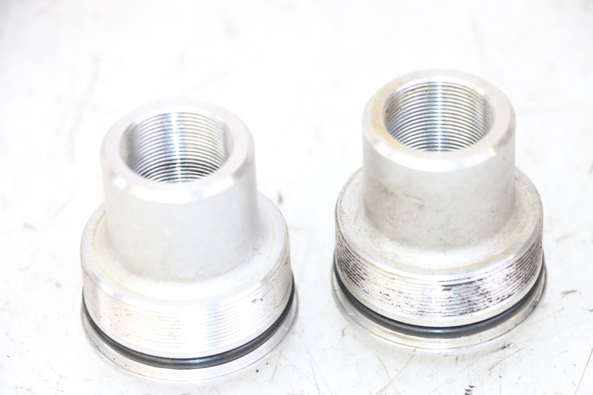 photo de BOUCHON FOURCHE HONDA CBR RR FIREBLADE 900 (1992 - 1994)