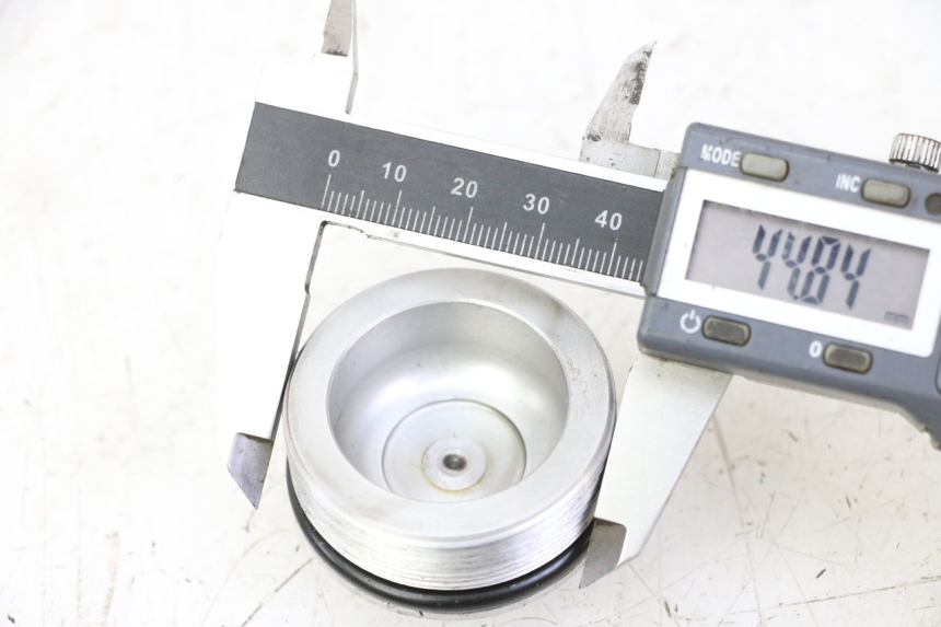 photo de BOUCHON FOURCHE APRILIA ETX 125 (1998 - 2002)