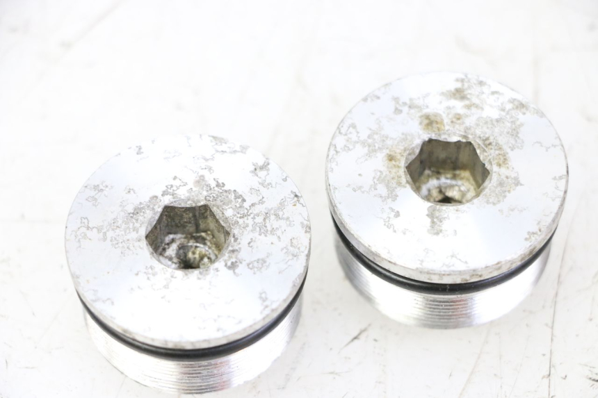 photo de BOUCHON FOURCHE GILERA SMT SUPERMOTARD 50 (2009 - 2017)