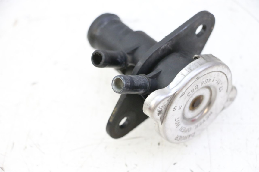 photo de BOUCHON RADIATEUR BMW C1 125 (2000 - 2003)