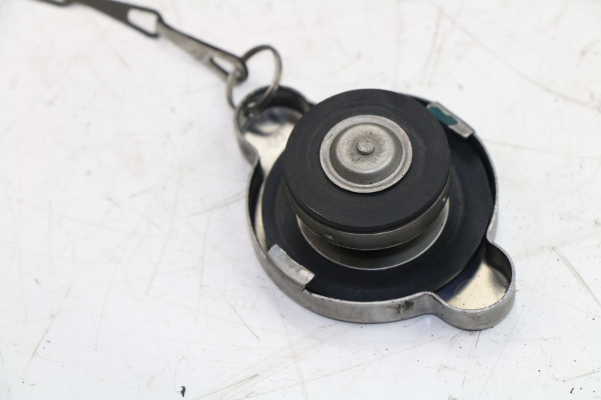 photo de BOUCHON RADIATEUR PEUGEOT CITYSTAR 125 (2011 - 2017)