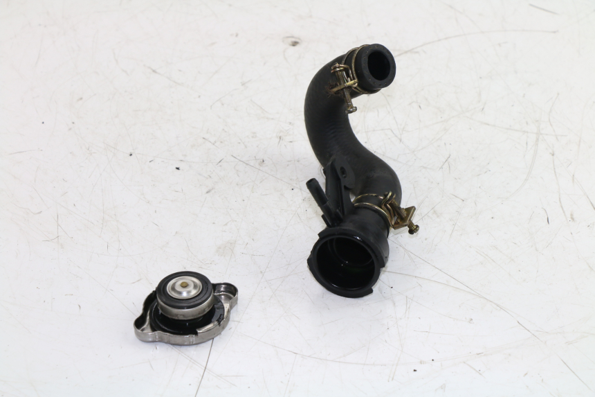 photo de BOUCHON RADIATEUR KYMCO GRAND DINK 125 (2002 - 2007)