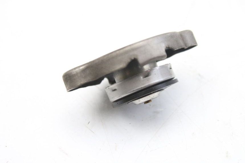 photo de BOUCHON RADIATEUR HONDA FES S-WING SWING ABS 125 (2007 - 2015)