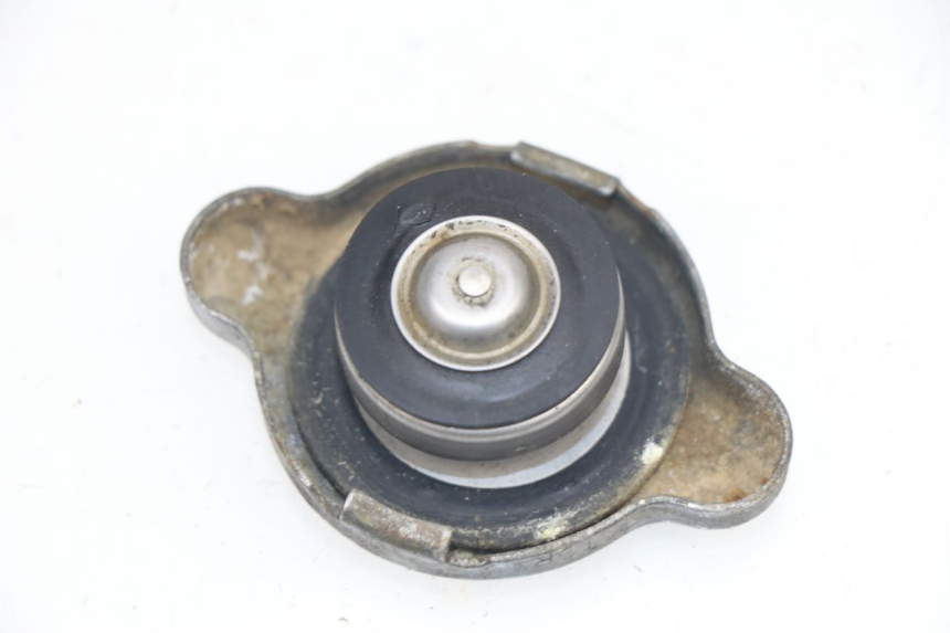 photo de BOUCHON RADIATEUR KAWASAKI KX 125 (1994 - 1998)