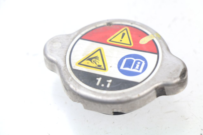 photo de BOUCHON RADIATEUR HONDA PCX (JF57/JF64) 125 (2014 - 2018)