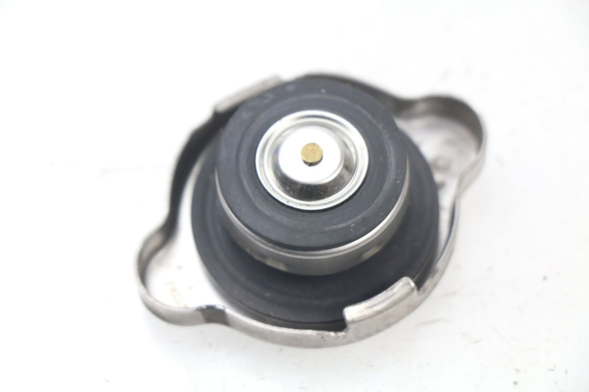 photo de BOUCHON RADIATEUR HONDA PCX (JF57/JF64) 125 (2014 - 2018)