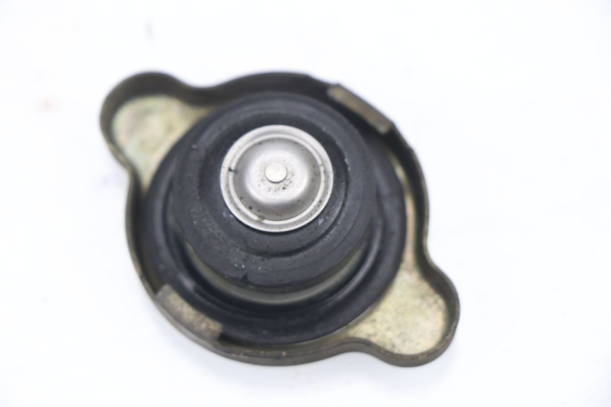 photo de BOUCHON RADIATEUR HONDA VTR F FIRESTORM 1000 (1997 - 2001)
