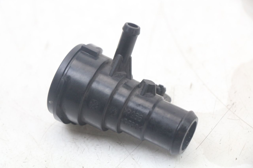 photo de BOUCHON RADIATEUR YAMAHA XMAX X-MAX ABS 125 (2017 - 2020)