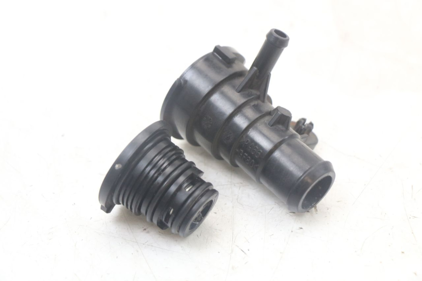 photo de BOUCHON RADIATEUR YAMAHA XMAX X-MAX ABS 125 (2017 - 2020)