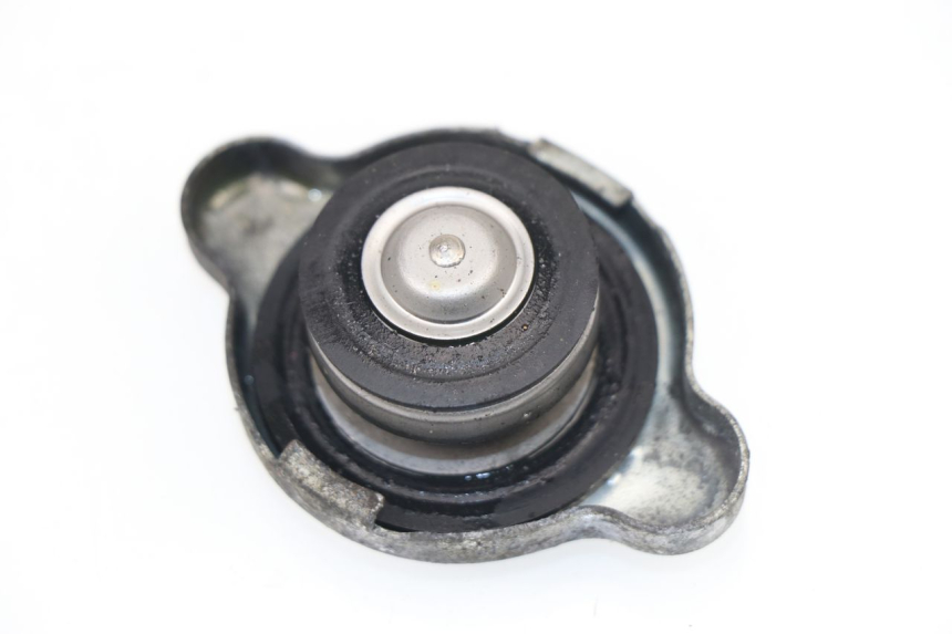 photo de BOUCHON RADIATEUR KAWASAKI ZZR ZX-14 ABS 1400 (2006 - 2011)
