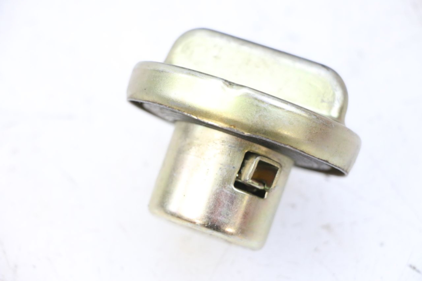 photo de BOUCHON RESERVOIR ESSENCE MOTRON BREEZY 4T 50 (2021 - 2025)