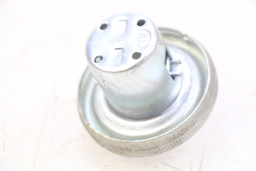 photo de BOUCHON RESERVOIR ESSENCE ORCAL CAVARO 4T 50 (2019 - 2023)