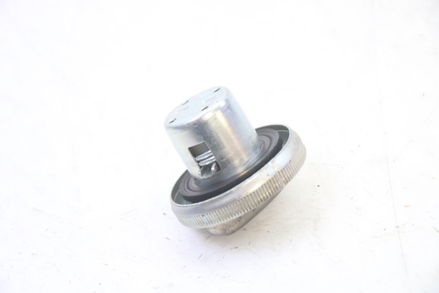 photo de BOUCHON RESERVOIR ESSENCE ORCAL CAVARO 4T 50 (2019 - 2023)