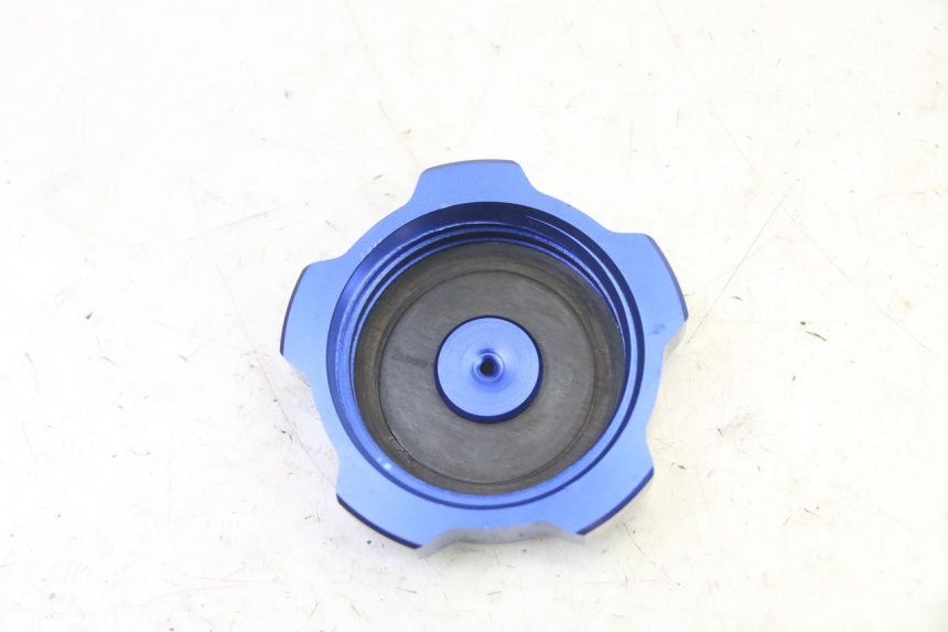 photo de BOUCHON RESERVOIR ESSENCE CCR DIRT BIKE 125