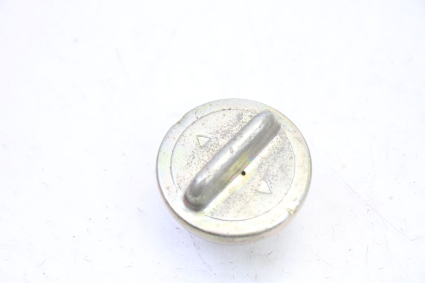 photo de BOUCHON RESERVOIR ESSENCE VENESI FLY RETRO 4T 50 (2020 - 2025)