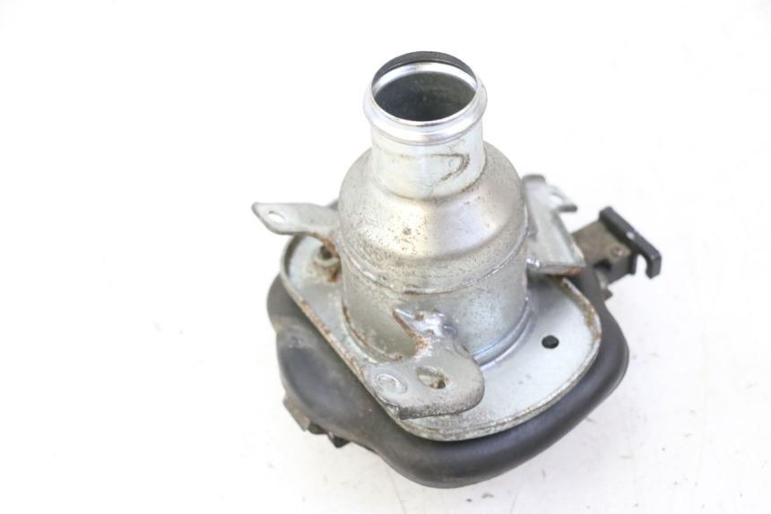 photo de BOUCHON RESERVOIR ESSENCE KYMCO GRAND DINK 125 (2002 - 2007)