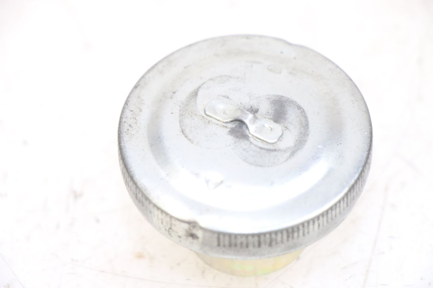 photo de BOUCHON RESERVOIR ESSENCE SYM JET 14 4T 50 (2018 - 2022)