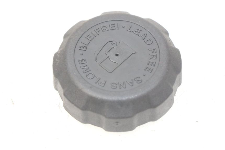 photo de BOUCHON RESERVOIR ESSENCE PEUGEOT LUDIX 50 (2005 - 2007)
