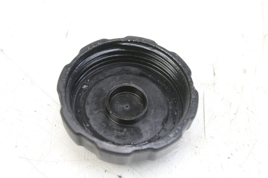 photo de BOUCHON RESERVOIR ESSENCE PEUGEOT LUDIX 50 (2008 - 2017)